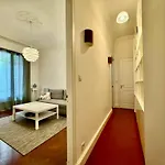 2p Moderne Riquier Proche Port, Gare, Tramway Νίκαια