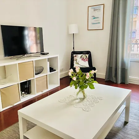 Apartment 2p Moderne Riquier Proche Port, Gare, Tramway Nizza